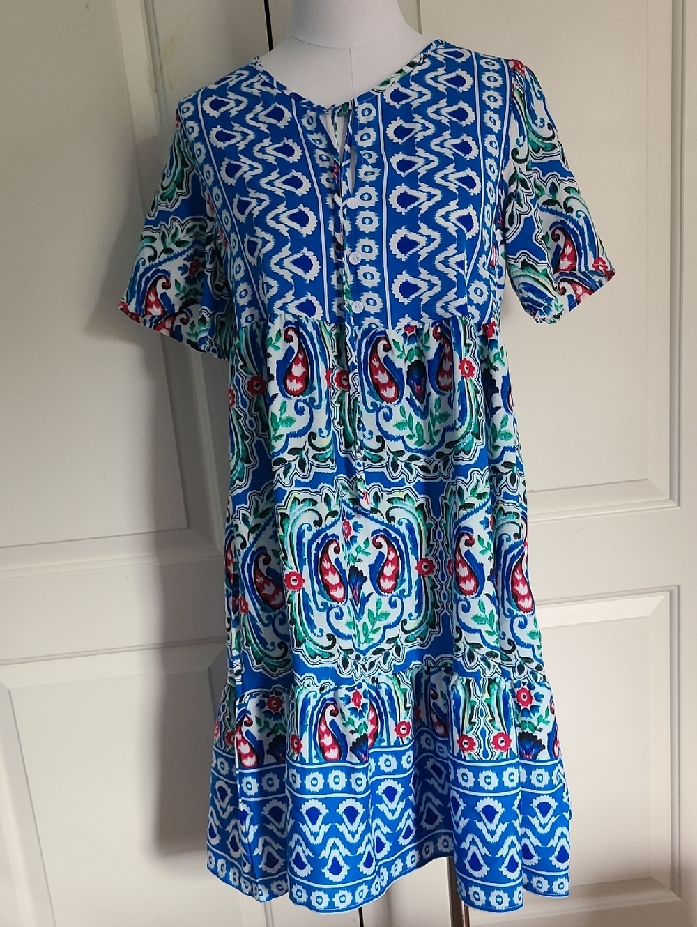 NWOT Colorful Abstract Boho Midi Dress